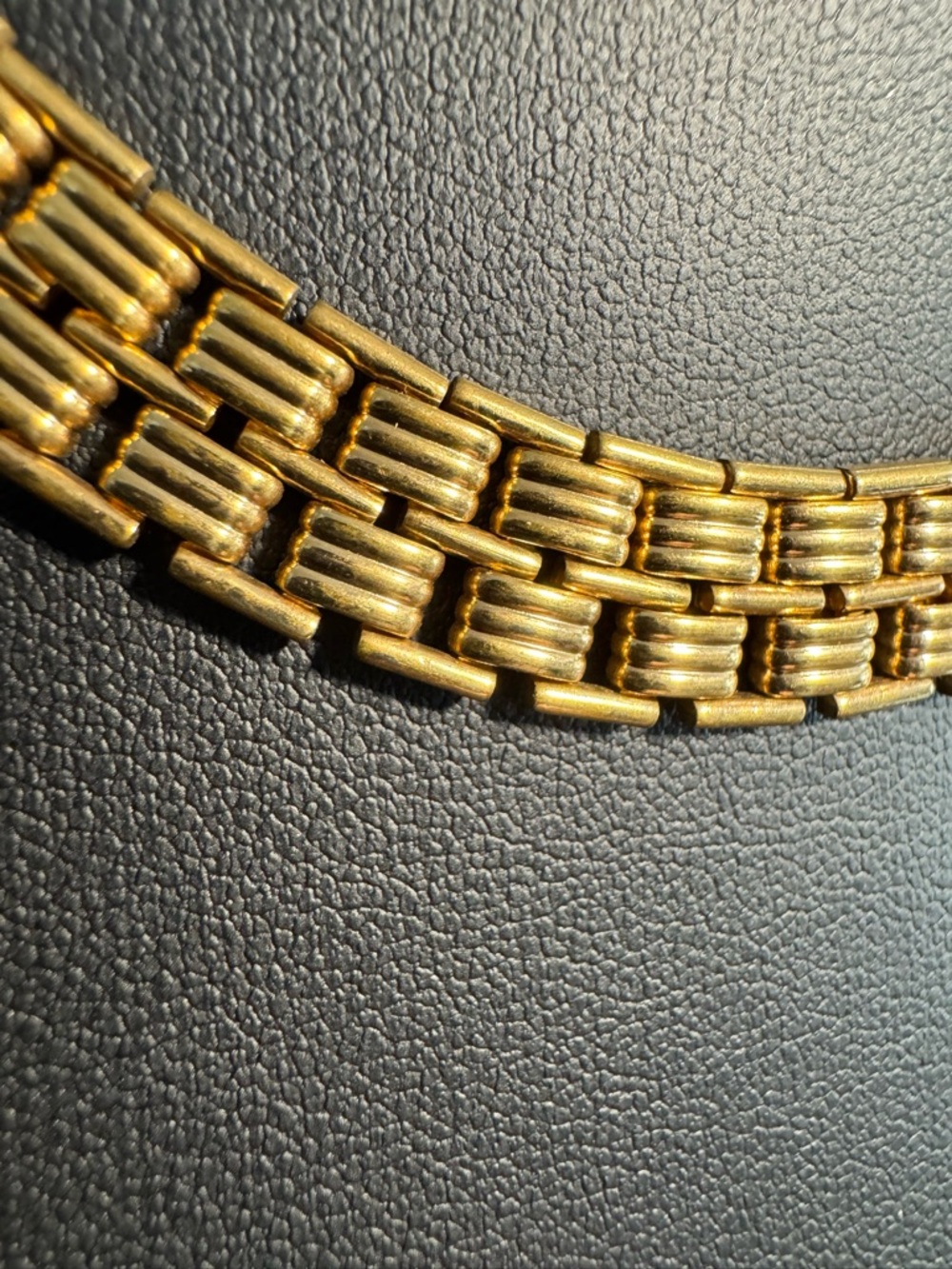 Vintage Coro Classic Gold-Tone Woven Chain Collar Necklace - Women's Jewelry - Picture 2 of 10